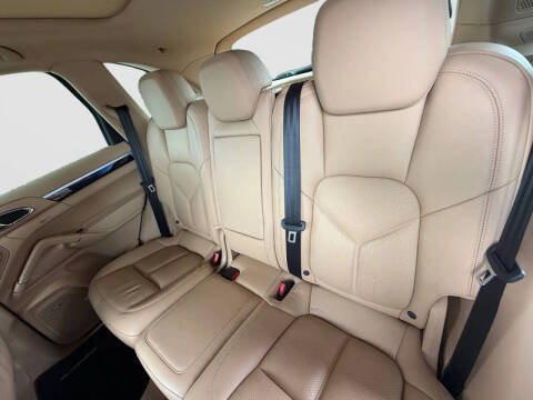 2016 Porsche Cayenne