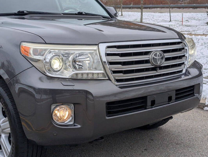 2013 Toyota Land Cruiser