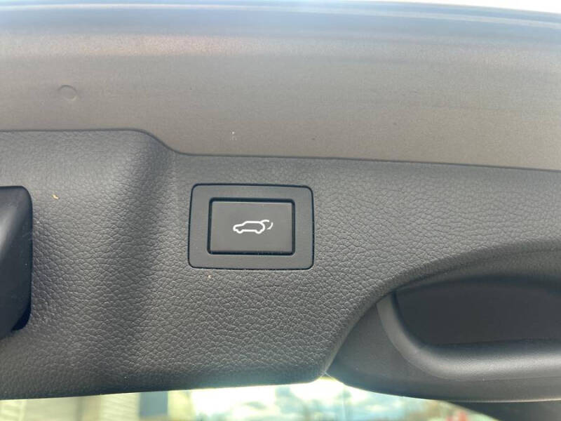 2017 Hyundai Santa Fe Sport 2.0T Ultimate