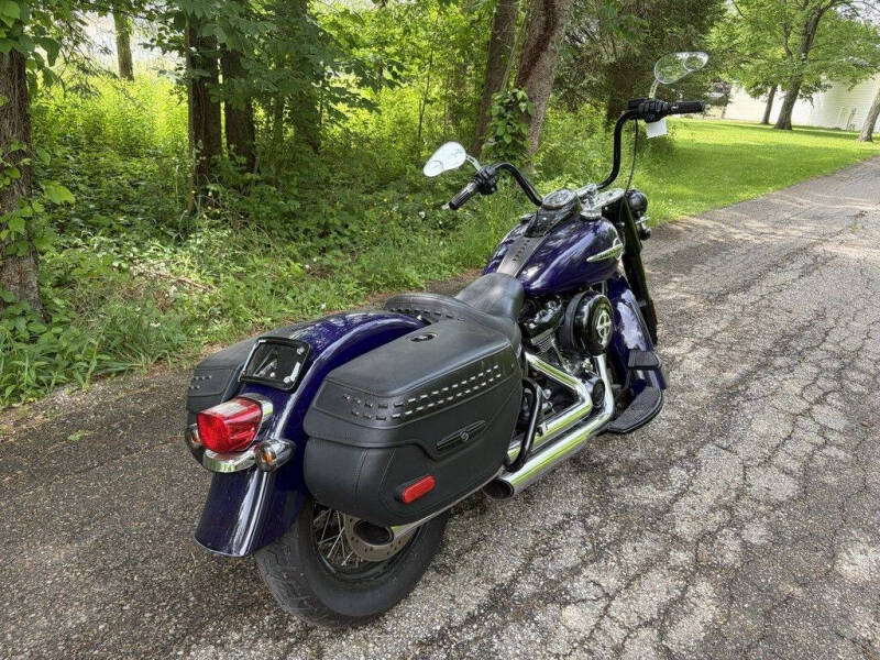 2018 Harley-Davidson FLHC - Softail Heritage