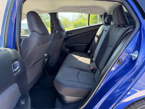2016 Toyota Prius Two