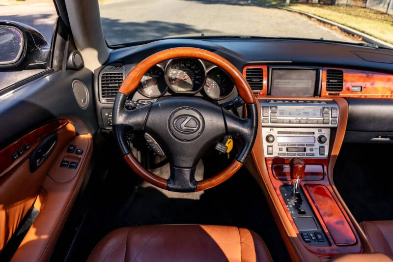 2003 Lexus SC 430