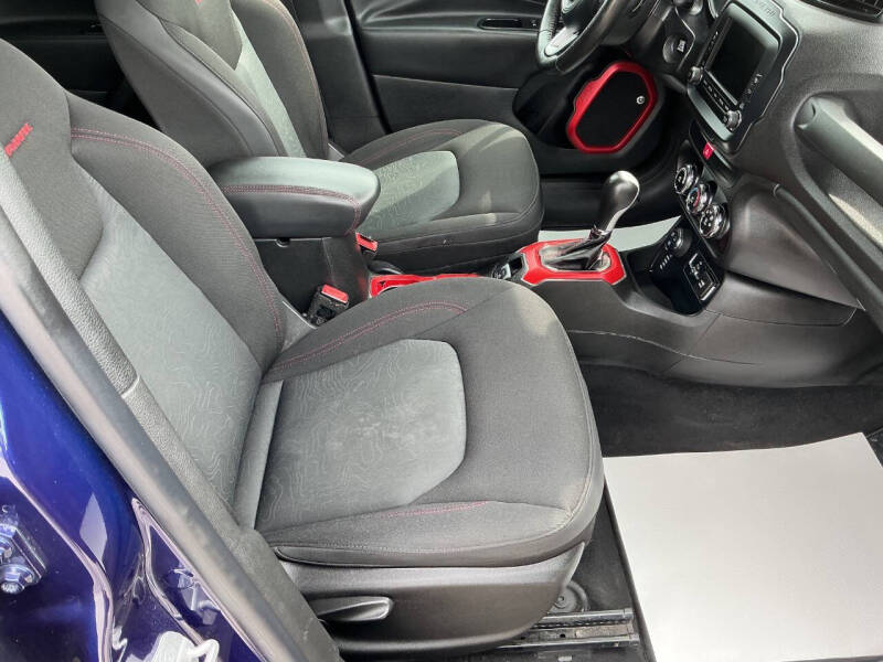 2016 Jeep Renegade Trailhawk