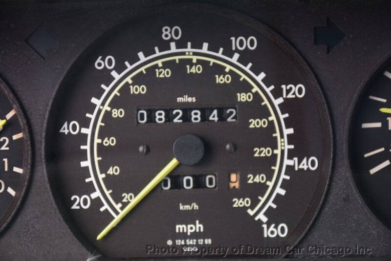 1991 Mercedes-Benz 560-Class 560 SEL