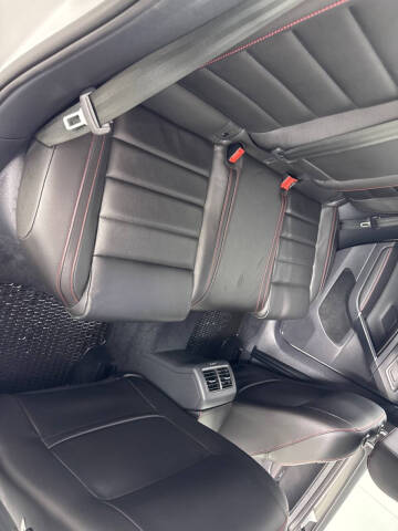 2021 Volkswagen Golf GTI S