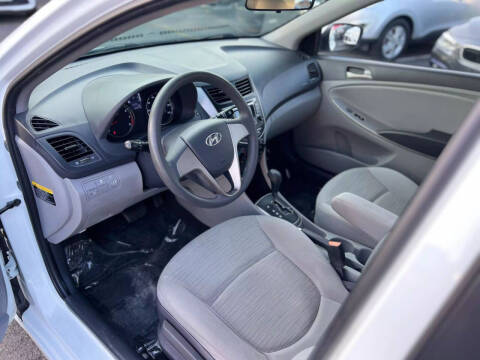 2015 Hyundai Accent GLS