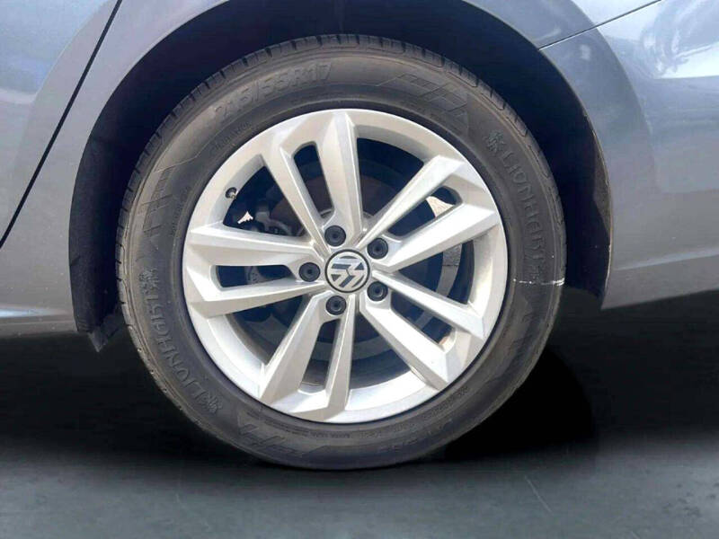 2020 Volkswagen Passat SE