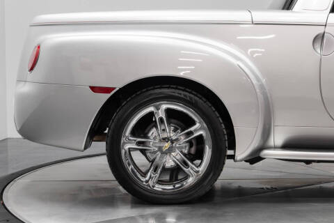 2005 Chevrolet SSR LS