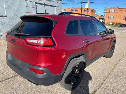2016 Jeep Cherokee Sport Altitude