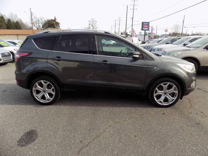 2017 Ford Escape Titanium