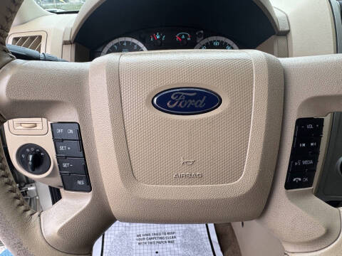 2011 Ford Escape XLT