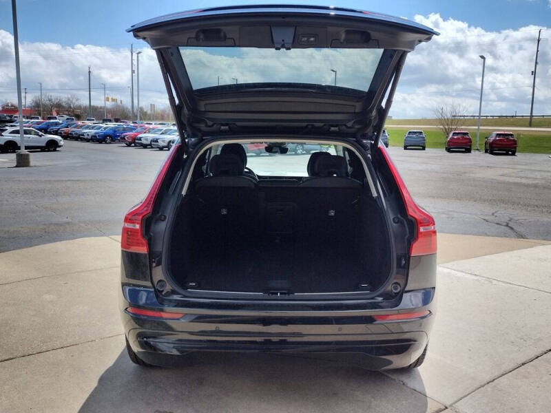 2023 Volvo XC60 B5 Core