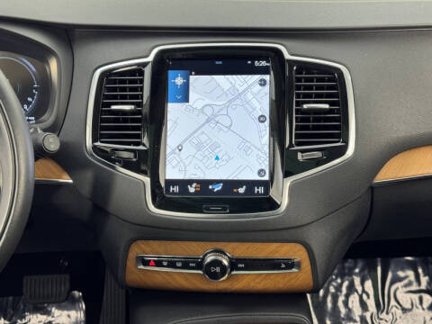 2022 Volvo XC90 Recharge T8 Inscription Expression 6P