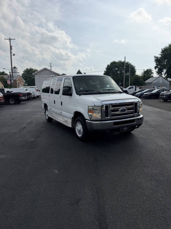 2008 Ford E-Series E-350 SD XLT
