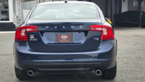 2012 Volvo S60 T5