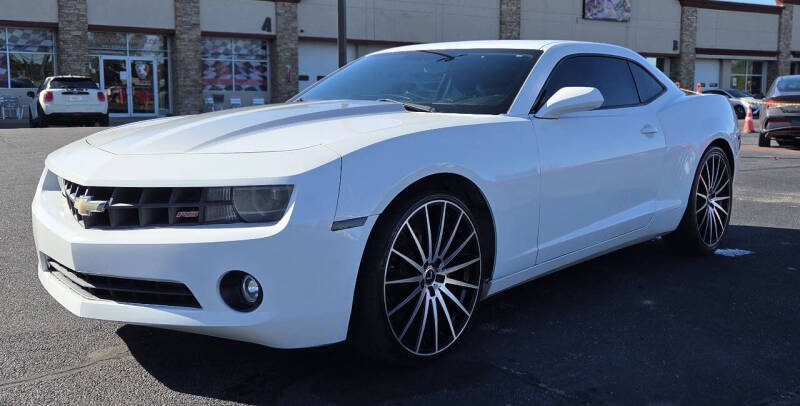 2011 Chevrolet Camaro 2LT's photo