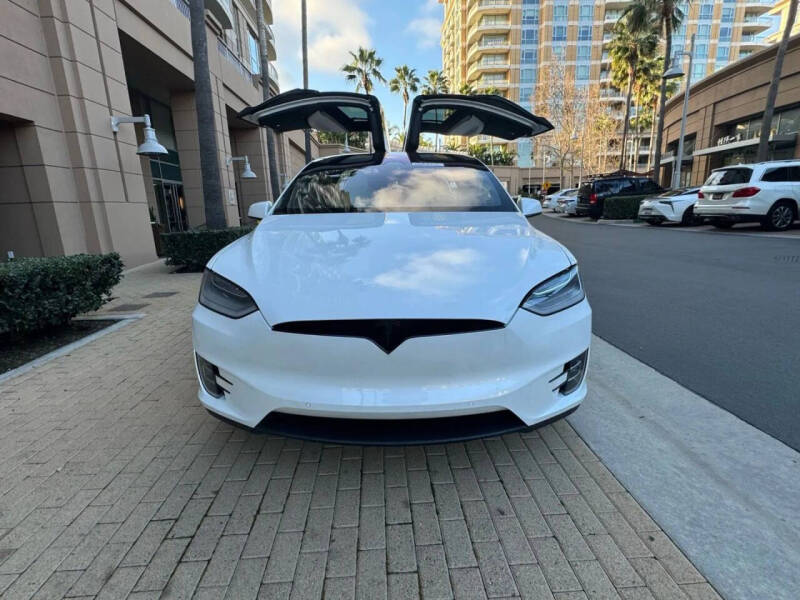 2020 Tesla Model X Long Range Plus