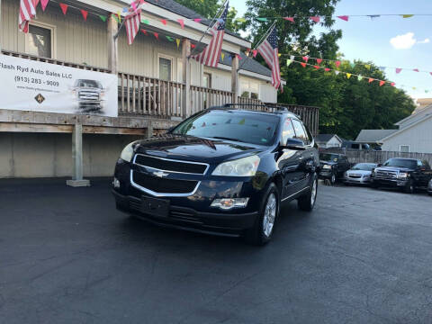 2010 Chevrolet Traverse for sale at Flash Ryd Auto Sales in Kansas City KS