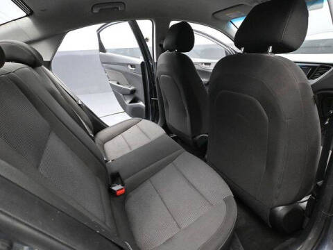 2019 Hyundai Accent SE