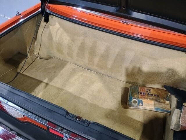 1982 Mercedes-Benz 380-Class 31