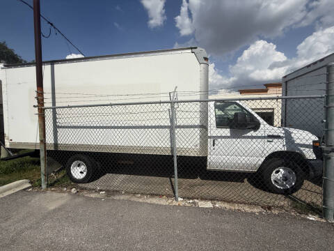 2015 Ford E-Series E-350 SD
