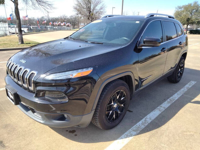2017 Jeep Cherokee for sale at LA PULGA DE AUTOS in Dallas TX