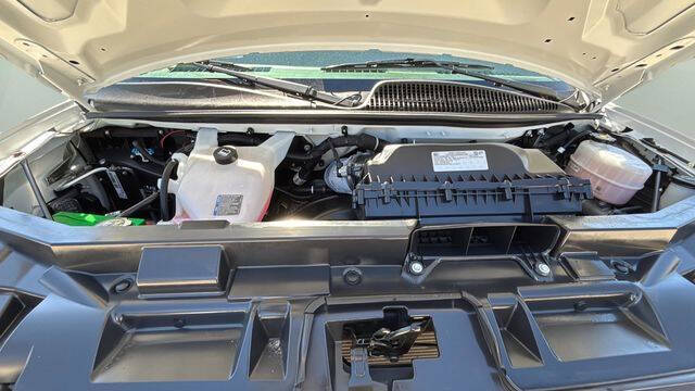 2024 GMC Savana 2500