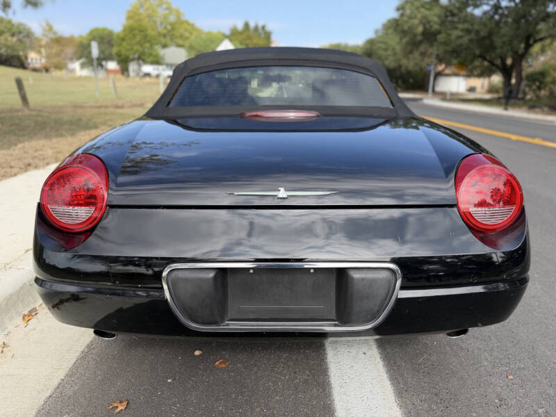 2002 Ford Thunderbird Deluxe