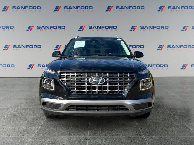 2022 Hyundai Venue SEL