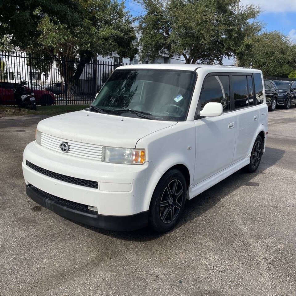 2006 Scion xB Base photo 5