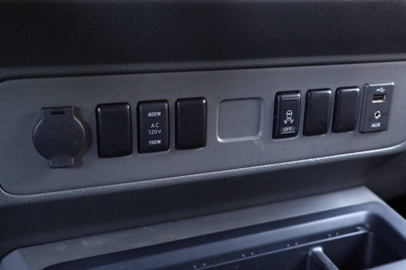 2020 Nissan NV 2500 HD SV