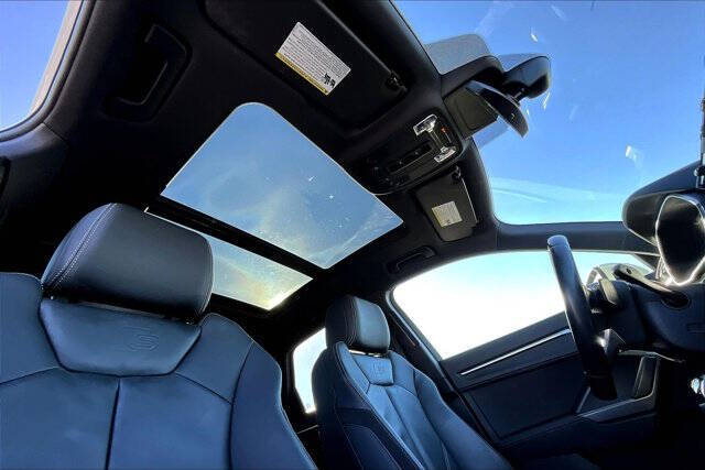 2019 Audi Q3 quattro S line Prem Plus 45 TFSI