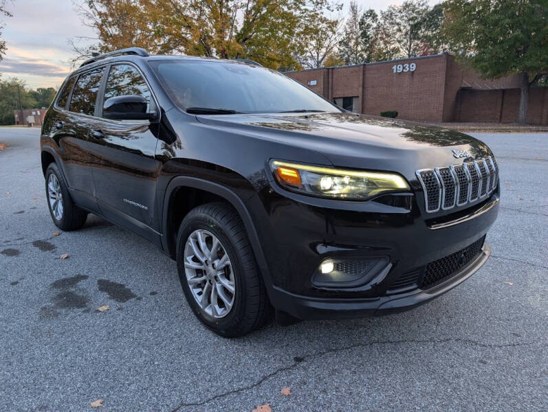 2022 Jeep Cherokee Latitude Lux's photo