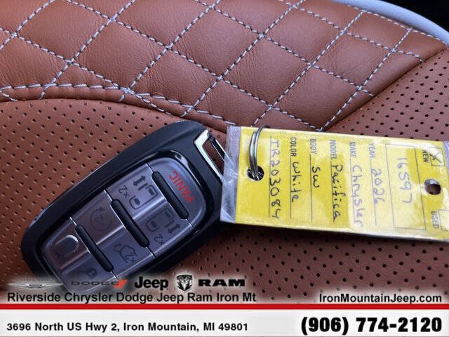 2026 Chrysler Pacifica Pinnacle
