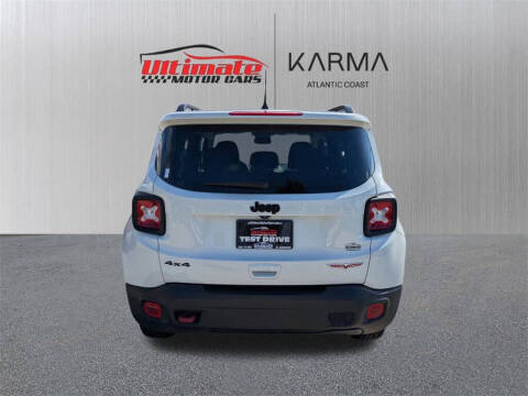 2023 Jeep Renegade Trailhawk