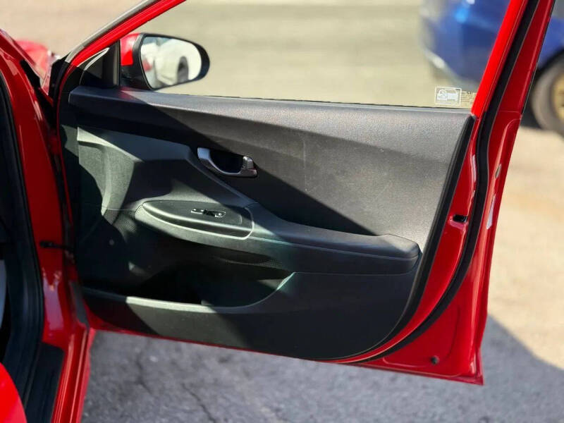 2019 Hyundai Veloster