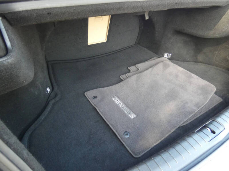 2015 Hyundai Genesis