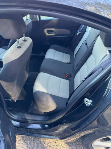 2014 Chevrolet Cruze LS Auto