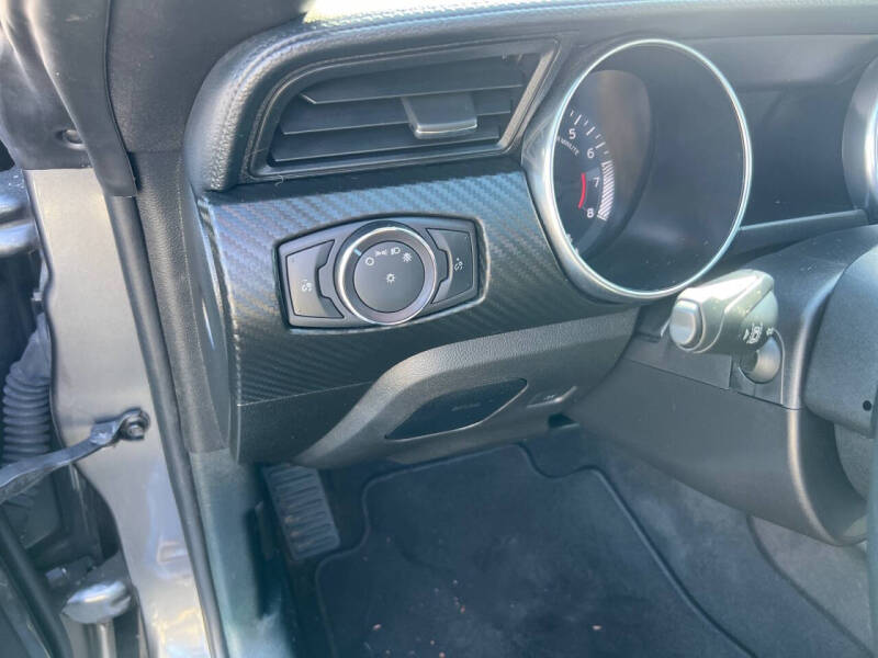 2021 Ford Mustang EcoBoost