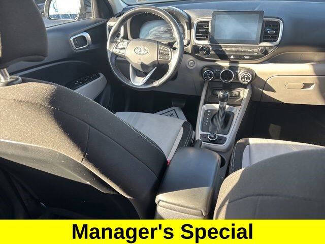 2024 Hyundai Venue SEL