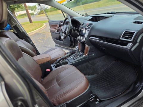 2017 Subaru Forester 2.5i Touring