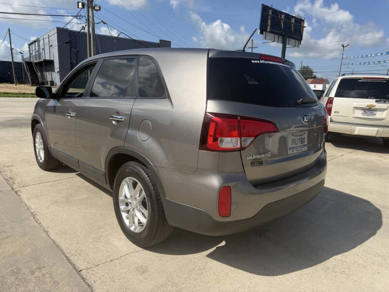 2015 Kia Sorento LX