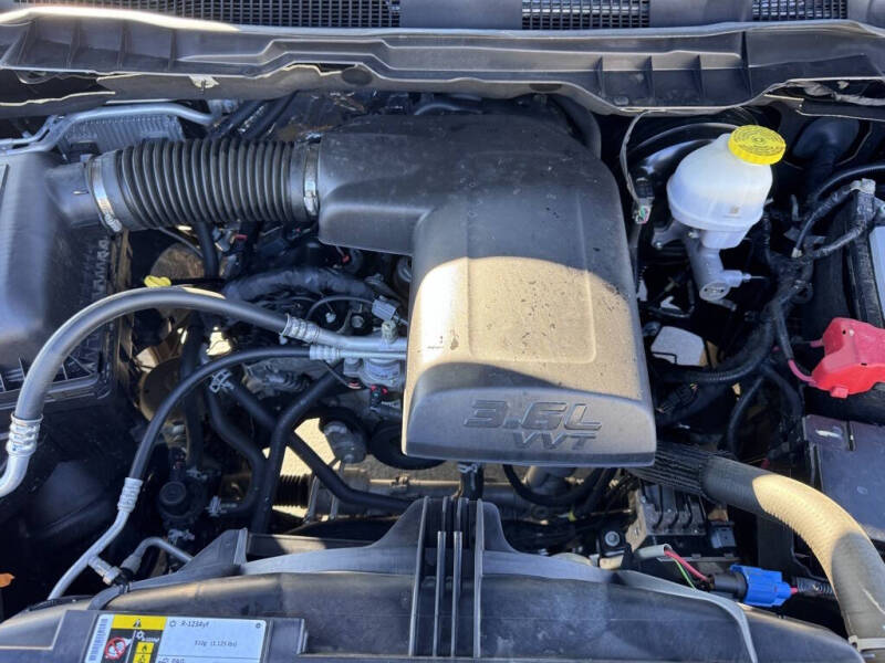 2024 RAM 1500 Classic SLT