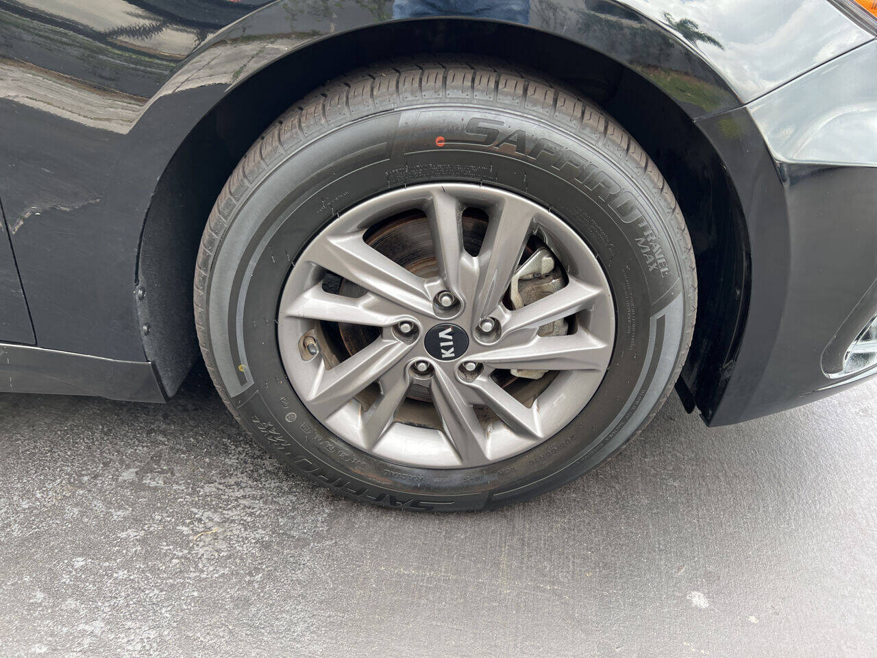 2020 KIA Optima Sedan - $17,900