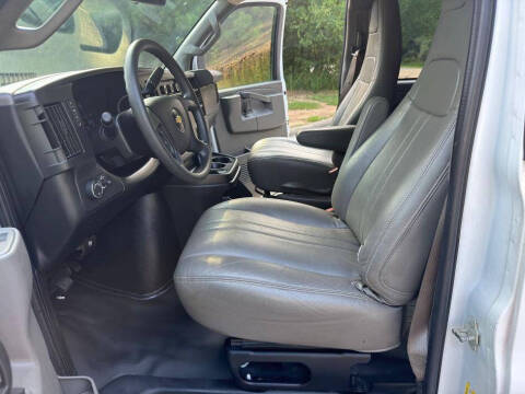 2018 Chevrolet Express LS 3500