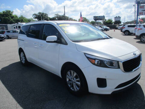 2017 Kia Sedona for sale at AUTO BROKERS OF ORLANDO in Orlando FL