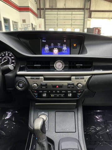 2016 Lexus ES 350