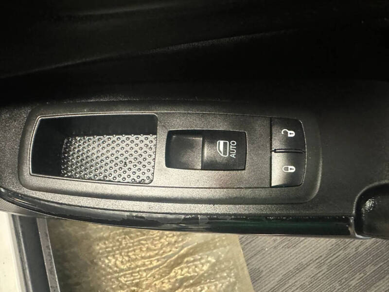 2020 Jeep Cherokee Altitude