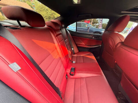 2016 Lexus IS 200t