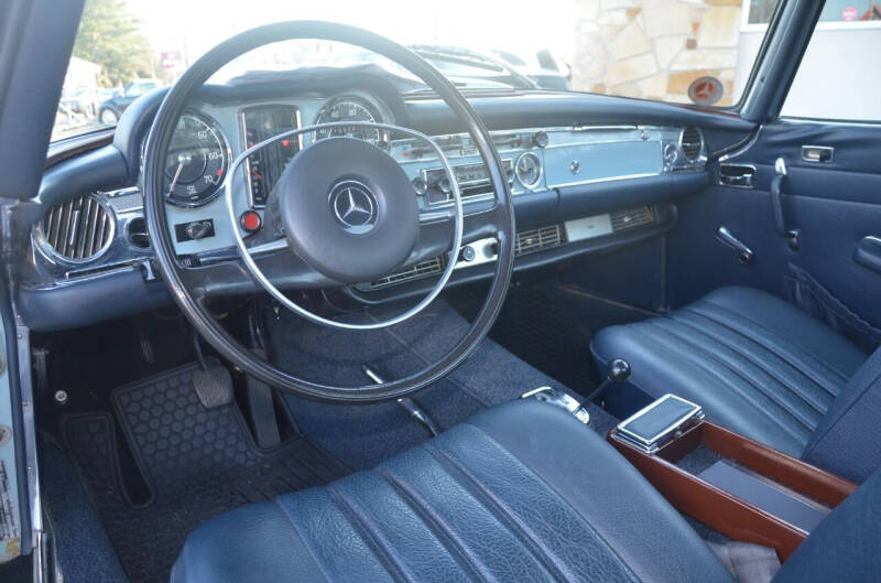 1969 Mercedes-Benz 280-Class